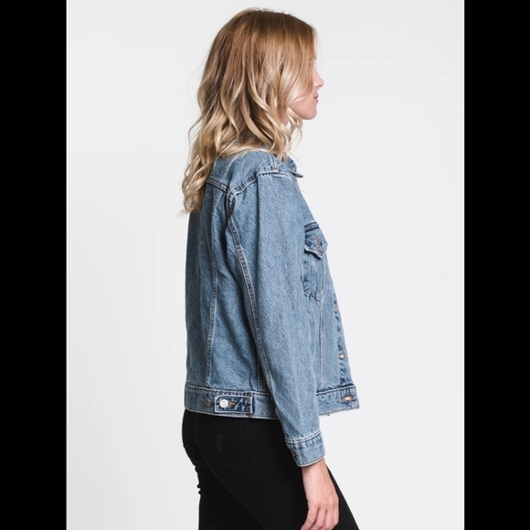 Levi's Ex-Boyfriend Trucker Jacket - Picture 2 of 13